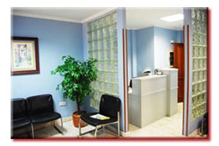 Clínica Dental Dr. J. Camacho López interior de local
